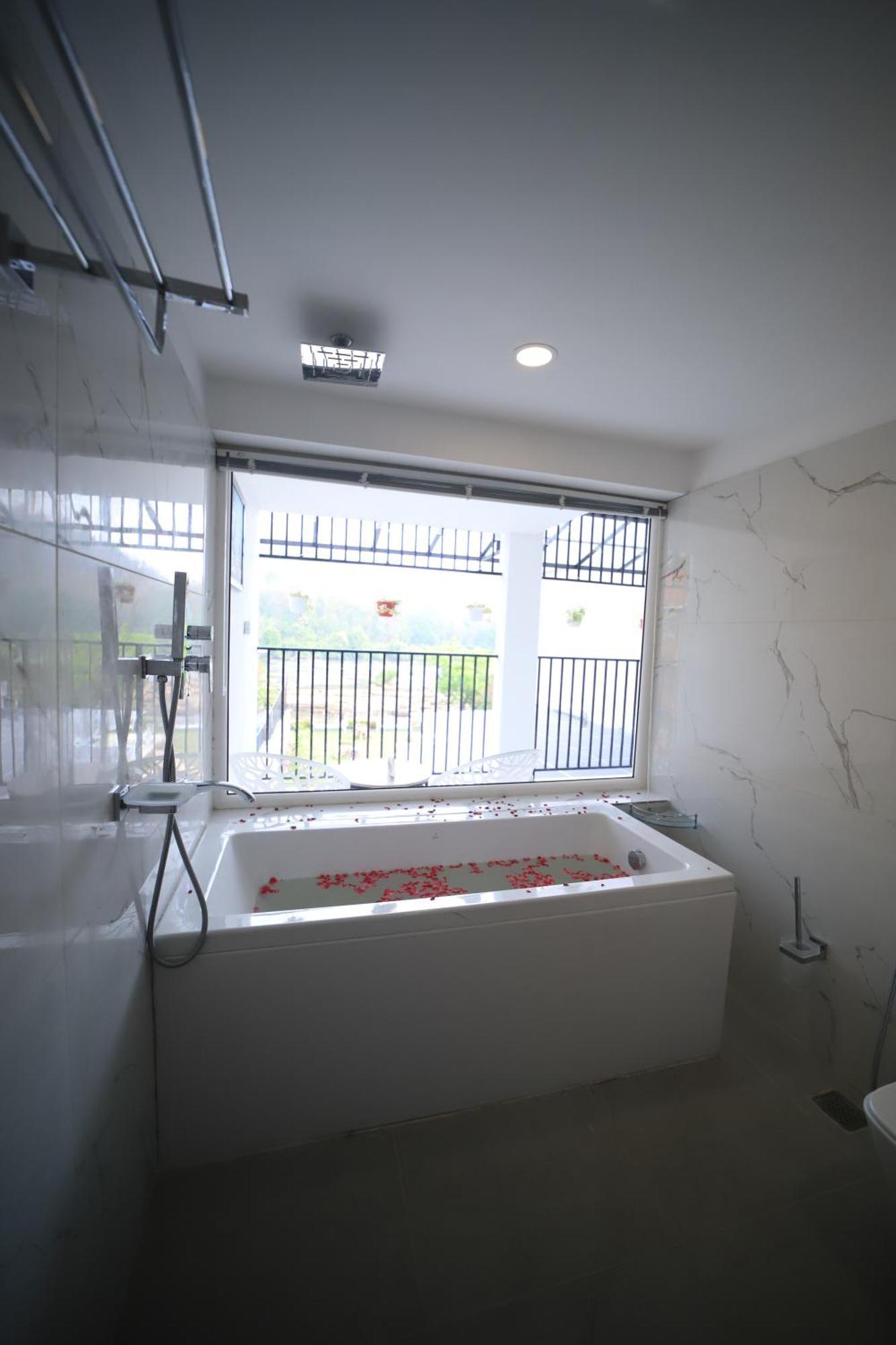 Seeheim Resorts Athirappilly Dış mekan fotoğraf